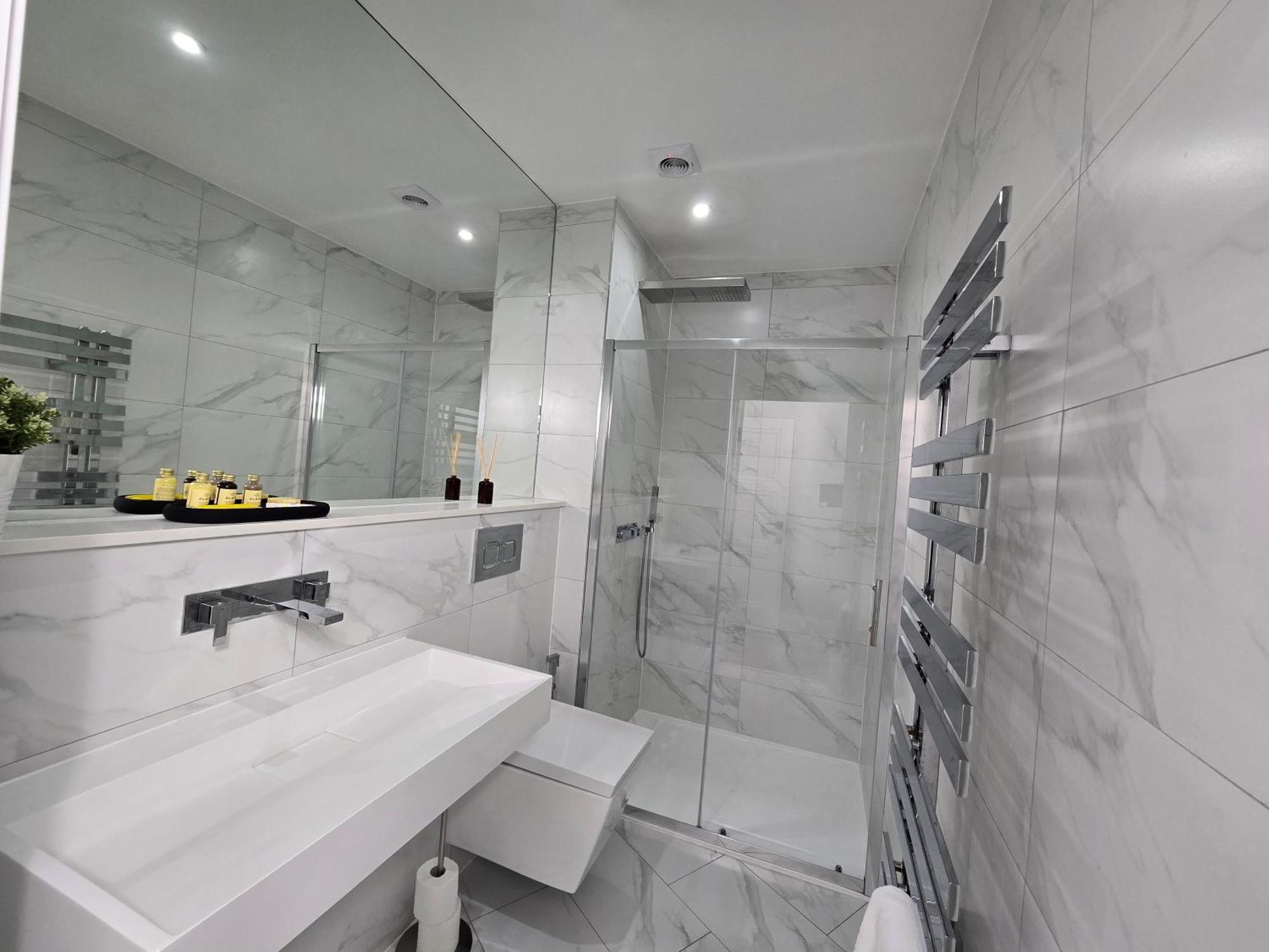Appartamento Abbey Corner By Nivaas Reading Esterno foto